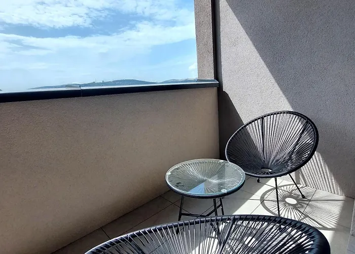 Zoku S Private Garage Parking Free Appartement Košice